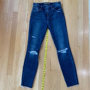 Joe’s Jeans the Charlie High Rise Skinny Ankle